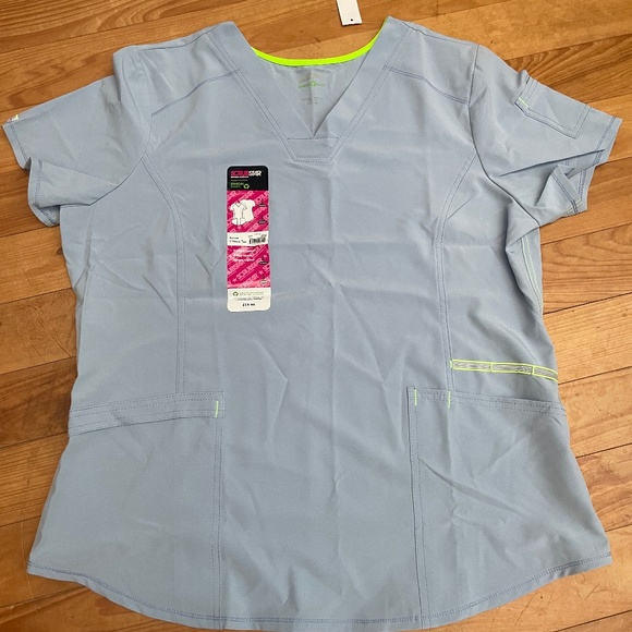 Active V Neck 4 way stretch size large blue scrub top new - Picture 1 of 6